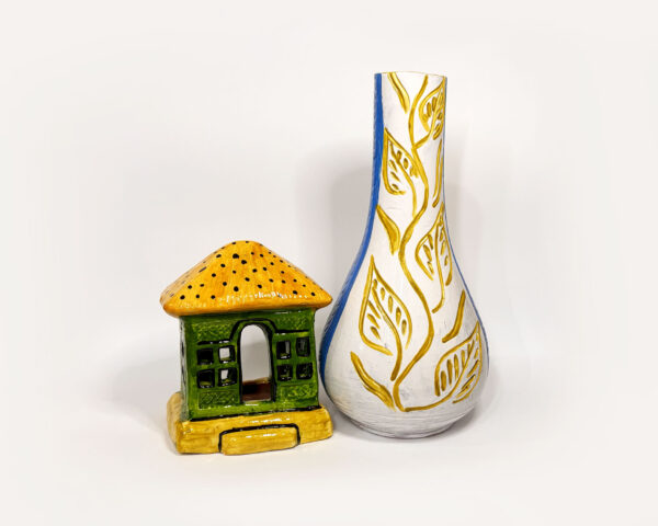Combo Clay Package with House and Vase Showpiece